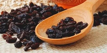قیمت خرید کشمش پلویی سیاه + مشخصات، عمده ارزان